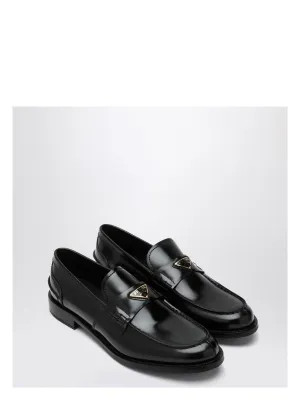 BLACK BRUSHED LEATHER LOAFER