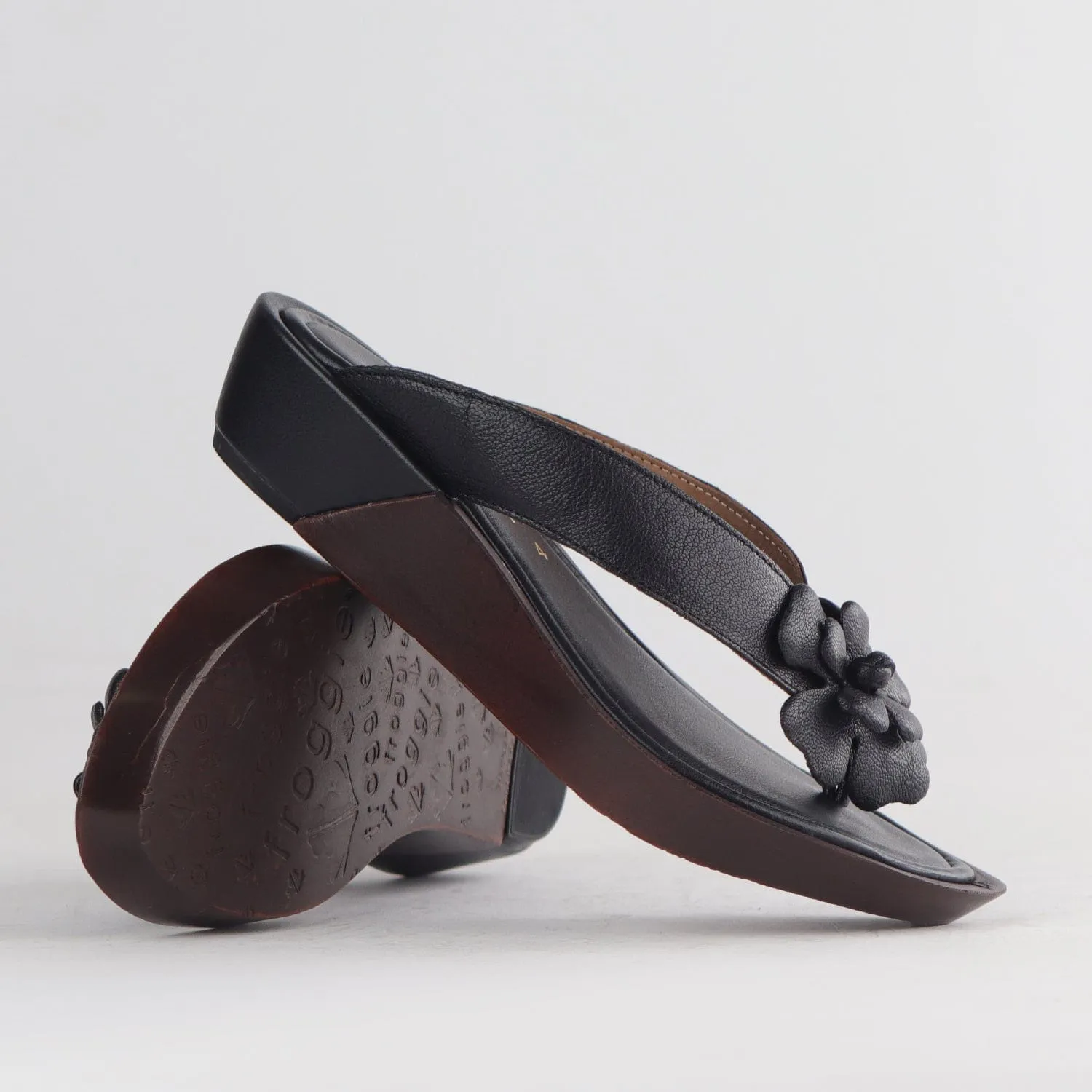 Rox Thong Flower Sandal in Black - 12565
