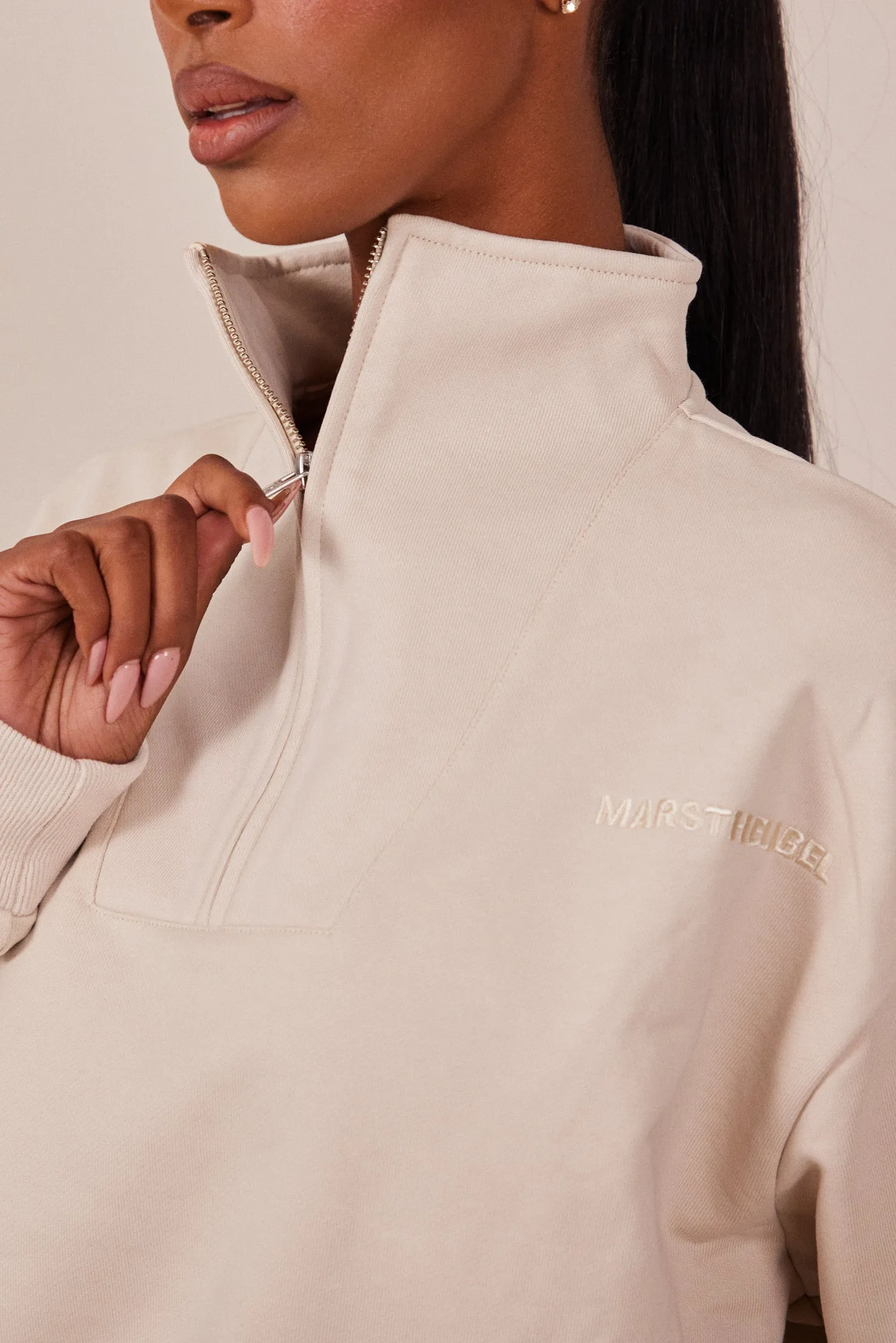 The Essentials Quarter Zip - Stone