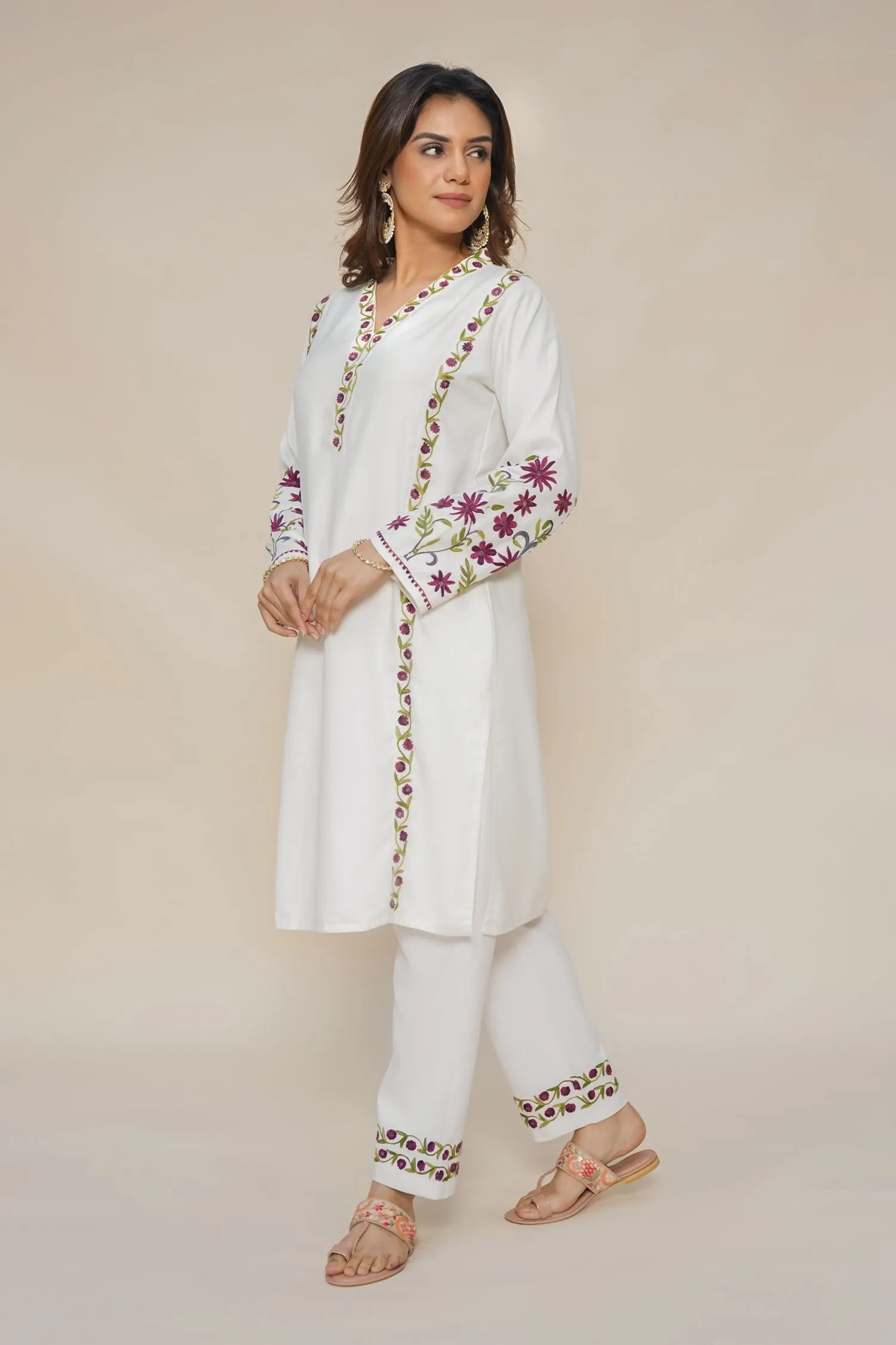 Woollen Kashmiri White Kurta Set
